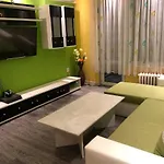 Cozy Flat Near South Park